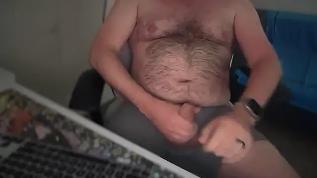 Snapshot of Pup_Rush chatting on 03-31-26, 09:59 Pup Rush online show from 03-31-26, 09:59