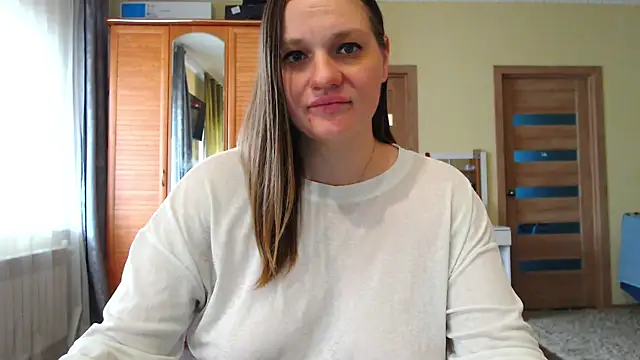 Snapshot of EndlessLustX chatting on 05-13-26, 08:12 EndlessLustX online show from 05-13-26, 08:12