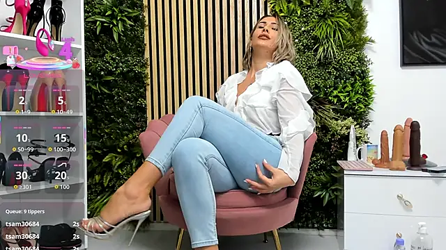 sweetcherry30 online show from 10-16-25, 06:03