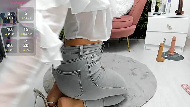 sweetcherry30 online show from 10-17-25, 06:21