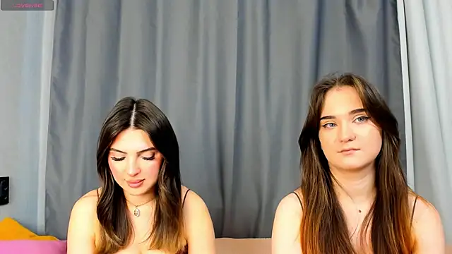 Snapshot of AnnaTeona chatting on 03-01-25, 06:57 AnnaTeona online show from 03-01-25, 06:57