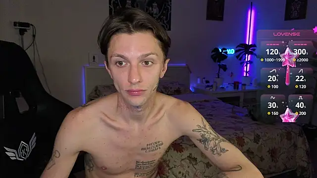 Snapshot of Tima_Lexikov_ chatting on 12-17-24, 11:17 Tima Lexikov online show from 12-17-24, 11:17