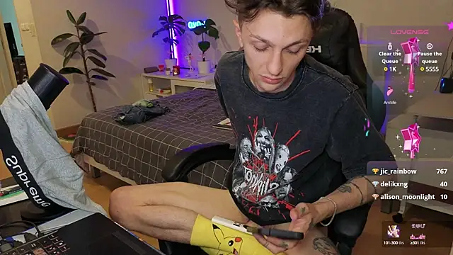 Snapshot of Tima_Lexikov_ chatting on 12-25-24, 08:51 Tima Lexikov online show from 12-25-24, 08:51