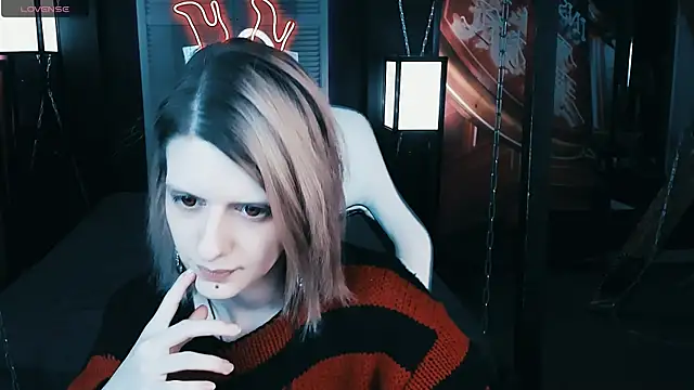 Snapshot of Noah_ElmerX chatting on 12-18-24, 03:11 Noah ElmerX online show from 12-18-24, 03:11