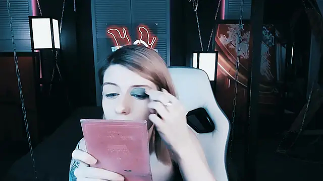 Snapshot of Noah_ElmerX chatting on 12-30-24, 05:44 Noah ElmerX online show from 12-30-24, 05:44