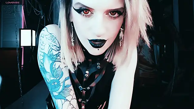 Snapshot of Noah_ElmerX chatting on 02-25-25, 08:09 Noah ElmerX online show from 02-25-25, 08:09