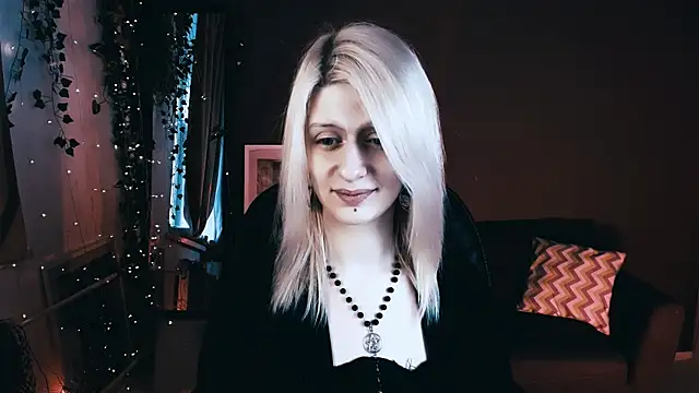 Snapshot of Noah_ElmerX chatting on 10-03-25, 02:47 Noah ElmerX online show from 10-03-25, 02:47