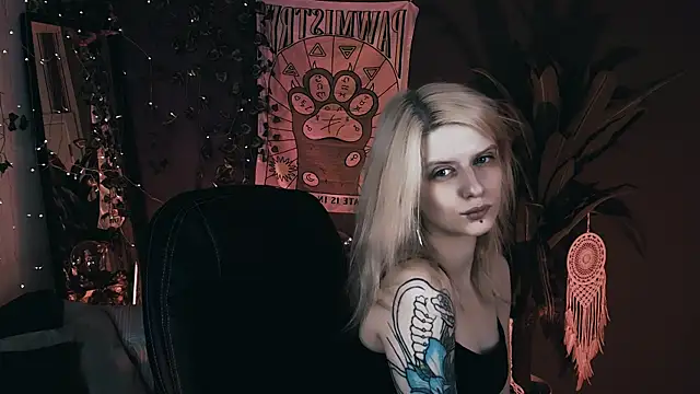 Snapshot of Noah_ElmerX chatting on 11-14-25, 05:11 Noah ElmerX online show from 11-14-25, 05:11