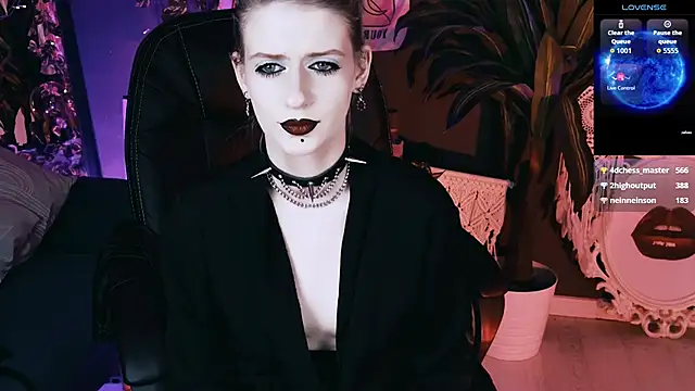 Noah ElmerX online show from 04-18-26, 07:58