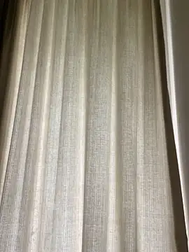 Snapshot of YesTheSexiest chatting on 09-17-25, 08:49 YesTheSexiest online show from 09-17-25, 08:49