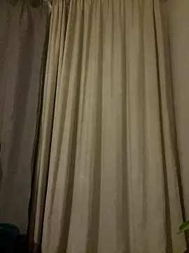 Snapshot of YesTheSexiest chatting on 01-09-26, 09:49 YesTheSexiest online show from 01-09-26, 09:49