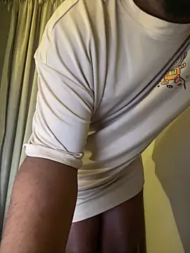 YesTheSexiest online show from 06-09-26, 06:30