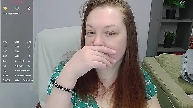 Snapshot of CutieGinger chatting on 11-08-25, 03:56 CutieGinger online show from 11-08-25, 03:56