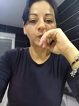 Snapshot of bruneta_sexy23 chatting on 12-13-24, 05:05 bruneta sexy23 online show from 12-13-24, 05:05