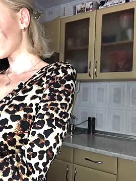 Snapshot of Kristina03 chatting on 11-08-25, 09:57 Kristina03 online show from 11-08-25, 09:57