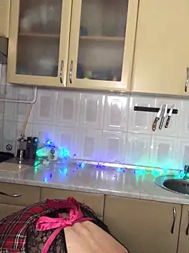 Snapshot of Kristina03 chatting on 11-16-25, 09:09 Kristina03 online show from 11-16-25, 09:09