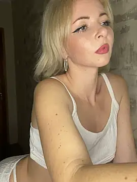 Snapshot of Kristina03 chatting on 03-13-26, 08:59 Kristina03 online show from 03-13-26, 08:59