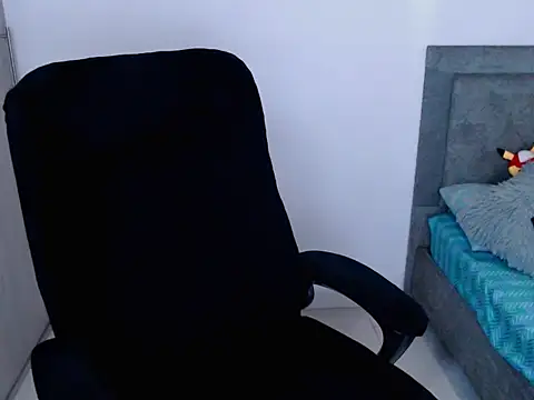 diana  34 online show from 01-12-26, 01:44