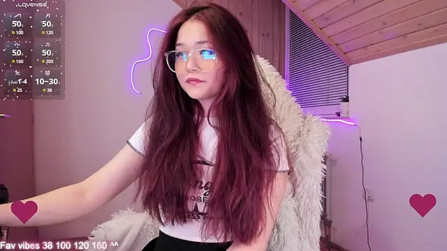 elizziMeiko   online show from 01-13-25, 05:02