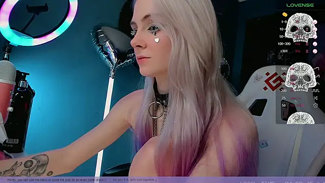 Snapshot of Fridart-house_Fortuna chatting on 01-28-25, 01:59 Fridart-house Fortuna online show from 01-28-25, 01:59