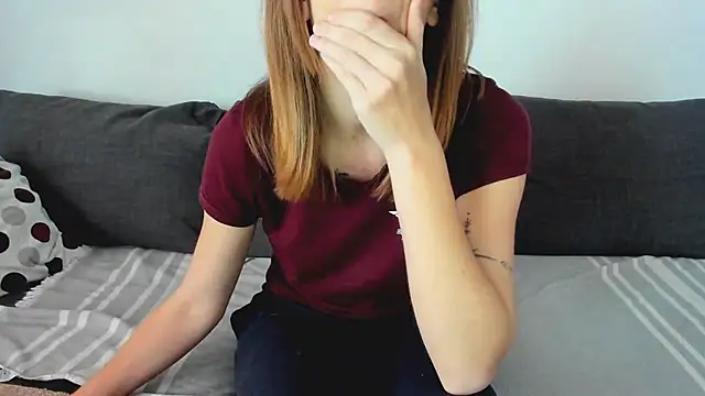 Snapshot of DesireMore90 chatting on 03-11-25, 08:30 DesireMore90 online show from 03-11-25, 08:30