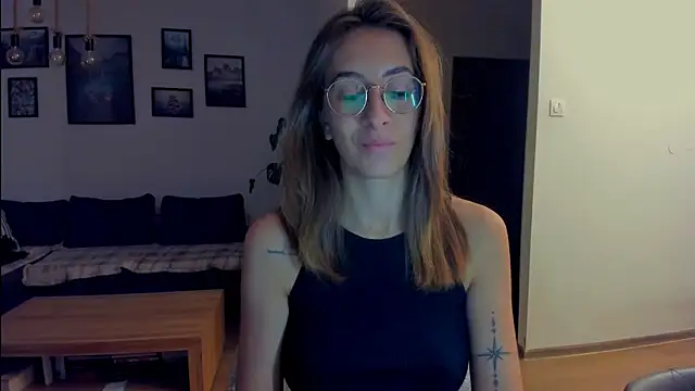 Snapshot of DesireMore90 chatting on 11-29-25, 05:54 DesireMore90 online show from 11-29-25, 05:54