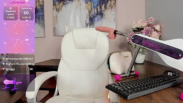 Snapshot of chubby_vanniie_ chatting on 01-19-25, 04:46 chubby vanniie online show from 01-19-25, 04:46