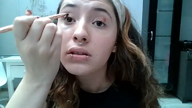 Snapshot of chubby_vanniie_ chatting on 01-28-25, 06:39 chubby vanniie online show from 01-28-25, 06:39