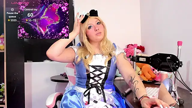 Snapshot of chubby_vanniie_ chatting on 10-30-25, 05:57 chubby vanniie online show from 10-30-25, 05:57