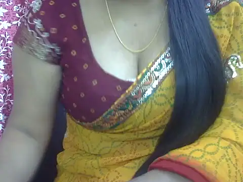 Lusty Wife1 online show from 11-28-25, 11:02