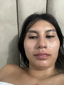 Snapshot of emily_villamil chatting on 07-24-26, 09:51 emily villamil online show from 07-24-26, 09:51