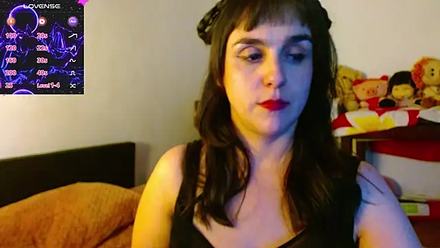 collette beaufoy  online show from 07-25-26, 04:10
