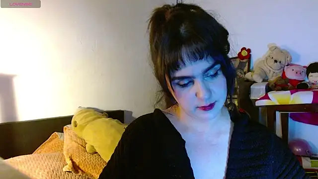 collette beaufoy  online show from 07-27-26, 06:42
