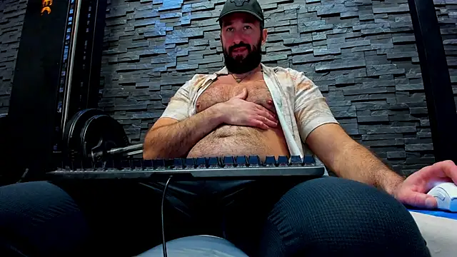 Snapshot of David_Big_Daddy chatting on 01-04-25, 10:34 David Big Daddy online show from 01-04-25, 10:34