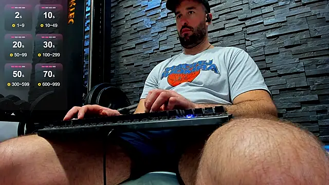 Snapshot of David_Big_Daddy chatting on 01-18-25, 10:49 David Big Daddy online show from 01-18-25, 10:49