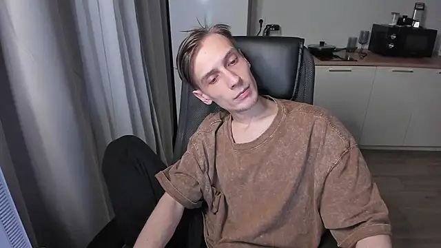 Snapshot of Rick_Reed chatting on 09-25-25, 12:58 Rick Reed online show from 09-25-25, 12:58