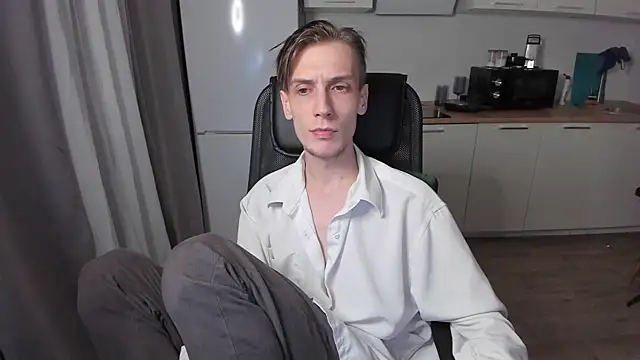 Snapshot of Rick_Reed chatting on 09-30-25, 09:42 Rick Reed online show from 09-30-25, 09:42