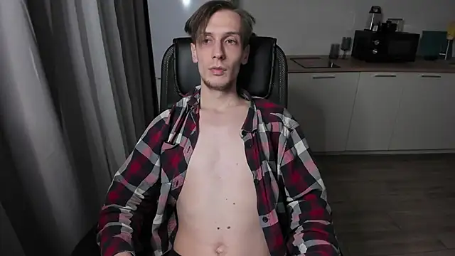 Snapshot of Rick_Reed chatting on 10-18-25, 01:19 Rick Reed online show from 10-18-25, 01:19