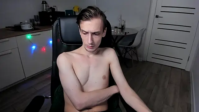 Snapshot of Rick_Reed chatting on 11-12-25, 12:55 Rick Reed online show from 11-12-25, 12:55