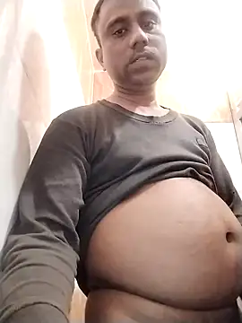 Snapshot of IndianPornStarRavee chatting on 02-14-25, 11:10 IndianPornStarRavee online show from 02-14-25, 11:10