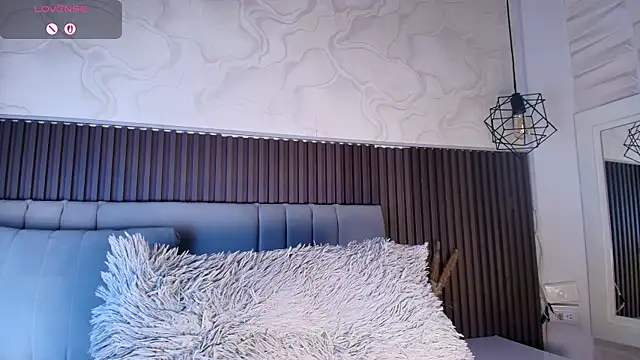 SHANONCLARK online show from 07-23-26, 01:58