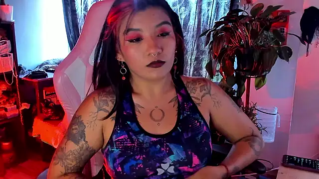 Snapshot of annie_walker6 chatting on 03-25-26, 06:58 annie walker6 online show from 03-25-26, 06:58