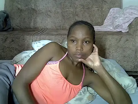 AurelAda online show from 02-11-26, 10:42