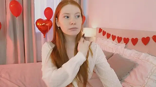 FiaMoor online show from 02-12-26, 12:44