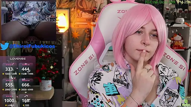 ShiroiFubuki online show from 12-11-24, 09:19