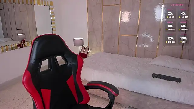 Snapshot of Jiggly__ chatting on 03-14-26, 05:13 Jiggly online show from 03-14-26, 05:13