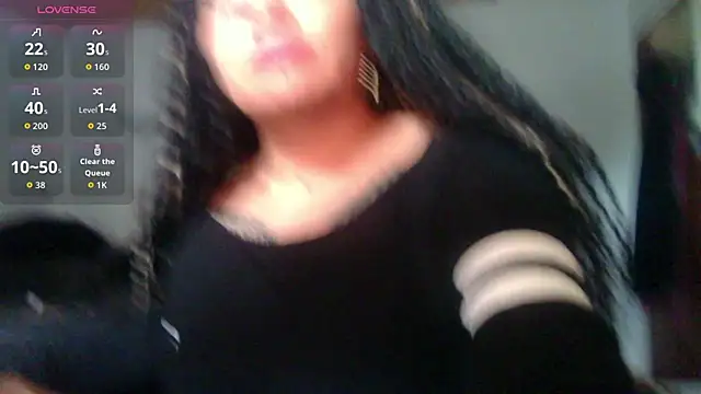 Snapshot of luna_sofia69 chatting on 11-10-25, 12:37 luna sofia69 online show from 11-10-25, 12:37
