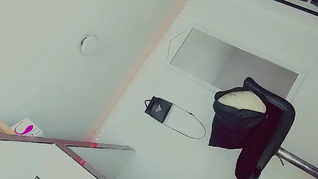 candy kendall online show from 02-15-25, 04:01