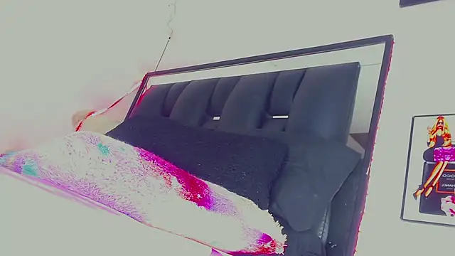 candy kendall online show from 07-18-26, 04:49