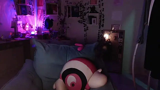 BeellyDance online show from 03-27-26, 01:00